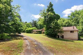 Mansion in Bourgnac With Garden