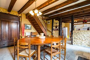 Blanquefort Hill Retreat