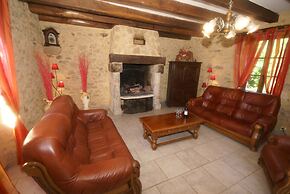 Blanquefort Hill Retreat