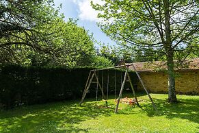 Blanquefort Hill Retreat