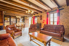 Blanquefort Hill Retreat