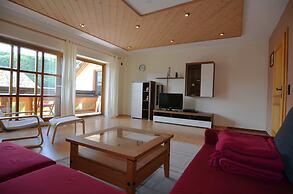 Homely Apartment with BBQ in Riedenburg Prunn near Forest