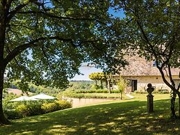 Beautiful Property With Three Houses, Three Swimming Pools, and Magnif
