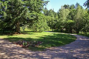 Beautifully Located Country House With Heated Pool