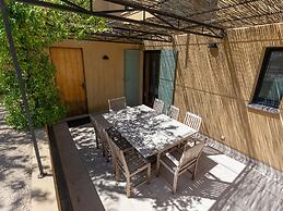 Villa in Malaucene With Mont Ventoux Views