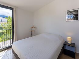 Villa in Malaucene With Mont Ventoux Views