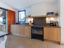 Villa in Malaucene With Mont Ventoux Views