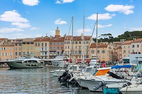 Villa in Gassin Near Saint Tropez Beaches