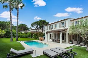 Villa in Gassin Near Saint Tropez Beaches