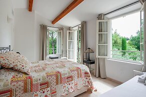 Villa in Gassin Near Saint Tropez Beaches