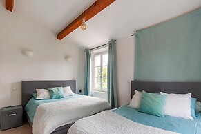 Villa in Gassin Near Saint Tropez Beaches