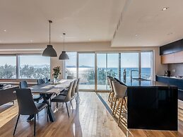 Luxurious Villa in Kozino With Fenced Garden