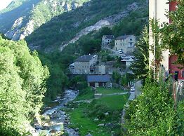 Chalet With Garden in the Pyrenees