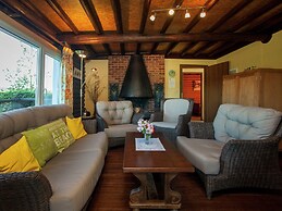 Cozy Chalet in Francorchamps