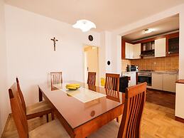 Spasious two Storey Holiday Home With Great Sea View Terrace