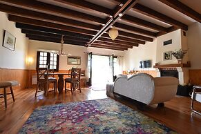 Holiday Home in Le Chatelet With Pool