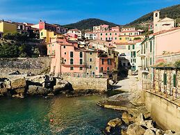 Luxurious Home Near the sea in Lerici