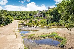 Montclus Charm: Views & Calm