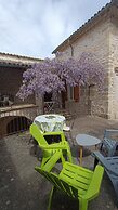 Montclus Charm: Views & Calm
