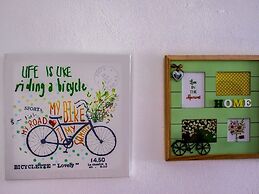 New Spacious Apartment Direct on the Beach