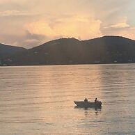 Modern Comforts Stay in Intra