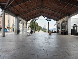 Modern Comforts Stay in Intra