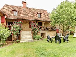 Comfortable Holiday Home With Private Pool