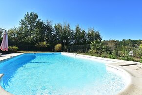 Comfortable Holiday Home With Private Pool