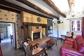 Comfortable Holiday Home With Private Pool