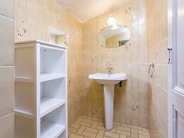 Comfortable Holiday Home With Private Pool