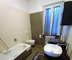 Marone Apartment With Pool
