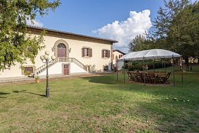 Belvilla by OYO Villa Eugenia
