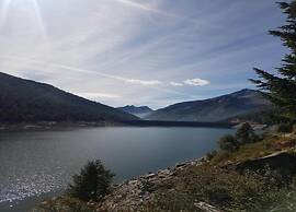 Flat in Villa With Pool and Lake View