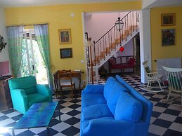 Cozy Holiday Home in Lerici near Sea