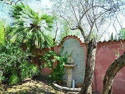 Cozy Holiday Home in Lerici near Sea