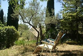Mediterranean Garden Retreat