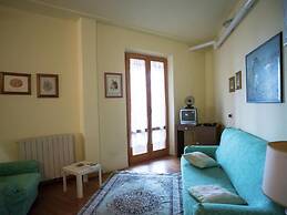Belvilla by OYO Holiday Home in Pacaino With Pool
