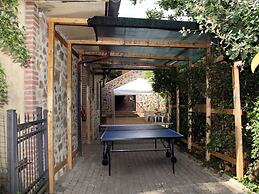Belvilla by OYO Holiday Home in Pacaino With Pool