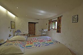Villa in Pyrenees With Stunning Mountain Views