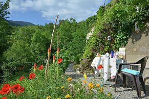 Villa in Pyrenees With Stunning Mountain Views