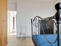 Belvilla by OYO House With Direct sea View