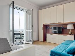 Belvilla by OYO House With Direct sea View