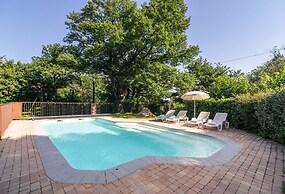 Stone House St Denis With Pool & Views
