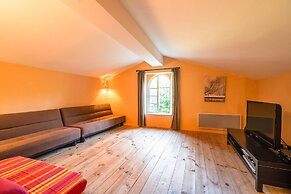 Stone House St Denis With Pool & Views