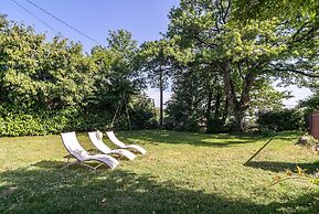 Stone House St Denis With Pool & Views