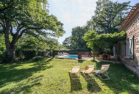 Stone House St Denis With Pool & Views