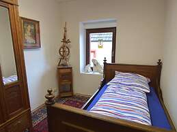 Charming Holiday Home in Neumagen-dhron