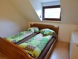 Charming Holiday Home in Neumagen-dhron