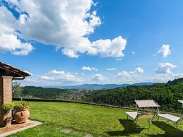 Belvilla by Oyo Villa Luciana