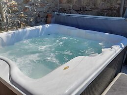 Belvilla by Oyo Villa Luciana